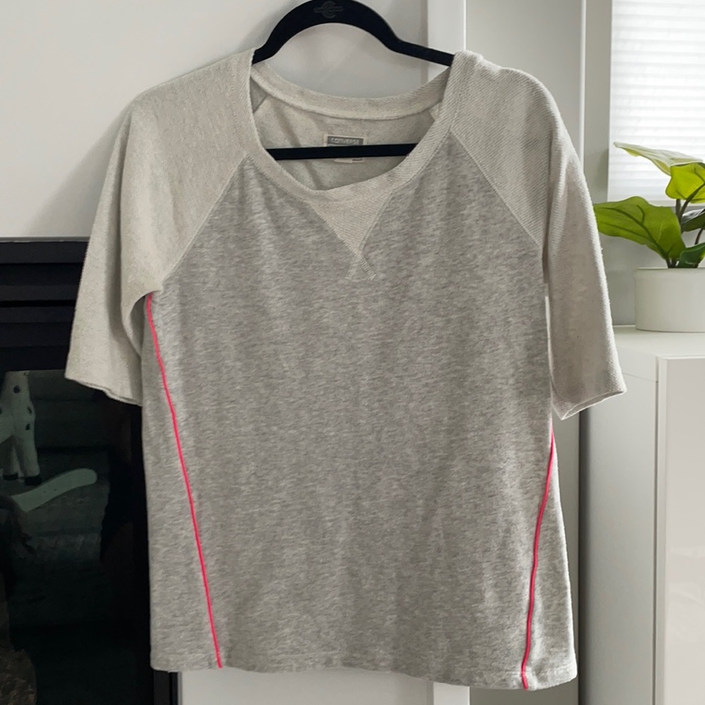 Short sleeve sweatshirt